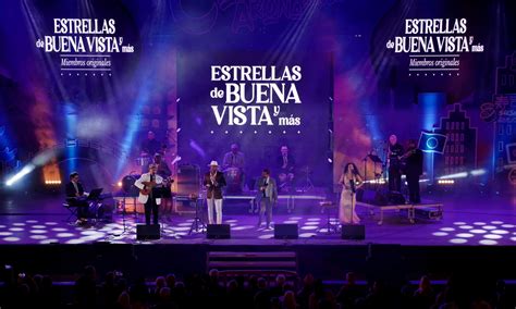 ¡El Concierto Estrellas Turcas Brilla con la Presencia de Winx! Una Noche Mágica Llena de Música y Emoción