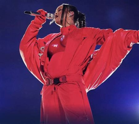 El Concierto de Rihanna: Un Espejismo Musical en el Desierto